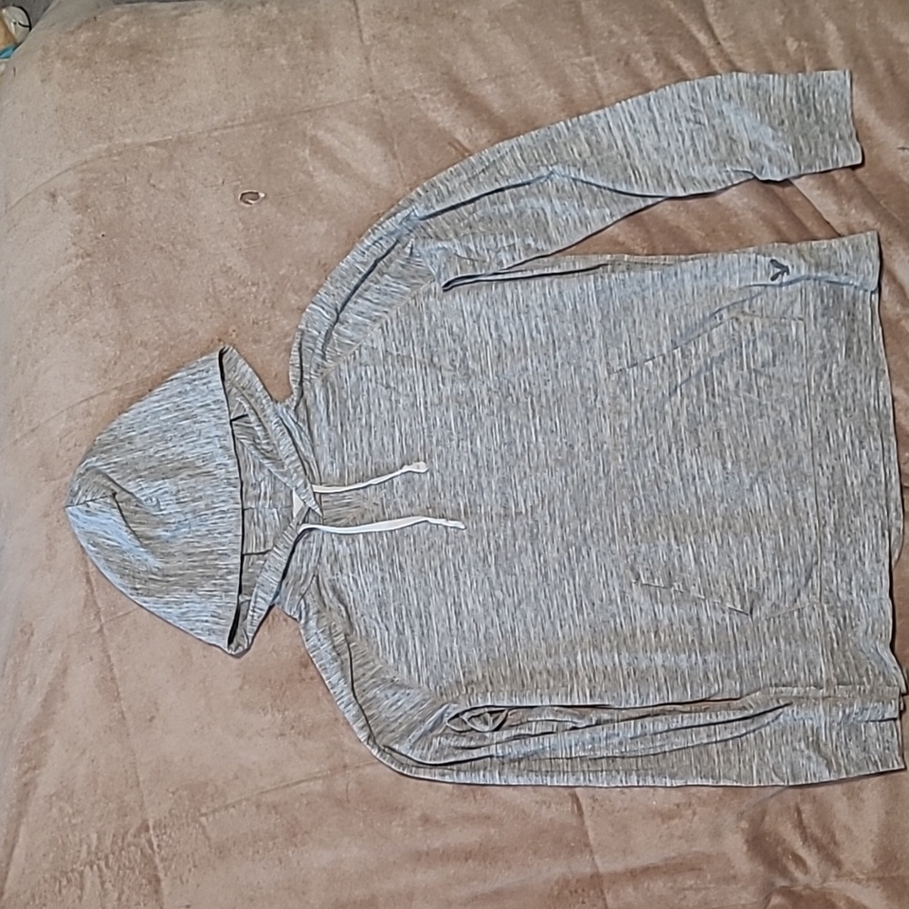Mens L - American Eagle Outfitters - Soft Gray Lightweight Hoodie